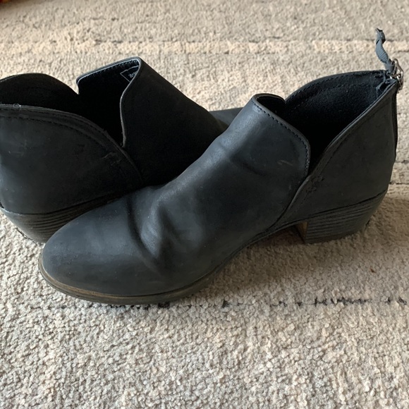 Booties - Picture 3 of 3